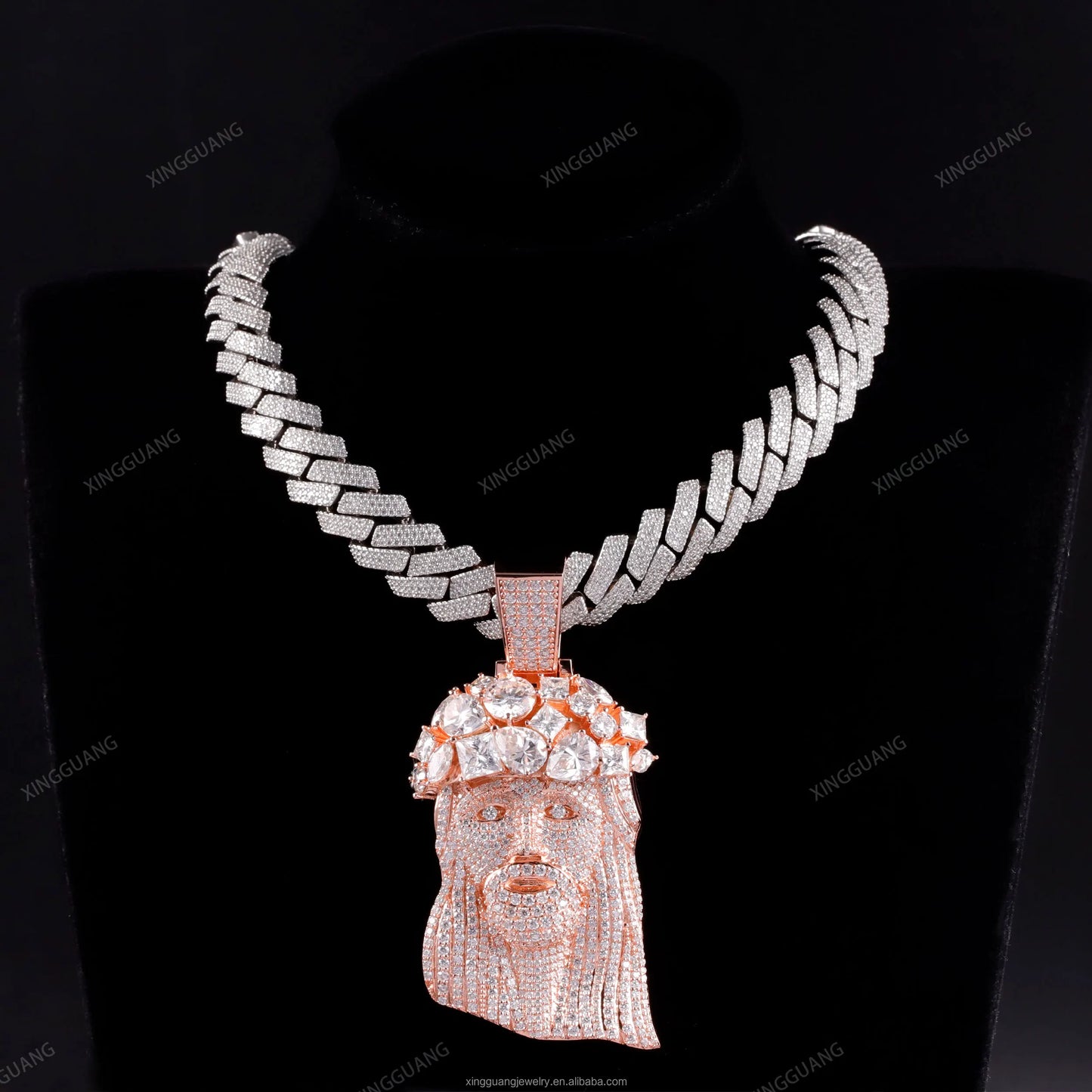 Hip Hop Big Size Moissanite Jesus Pendant Jewelry 925 Solid Silver Pendant Charms VVS Moissanite Jesus Pendant for Necklace